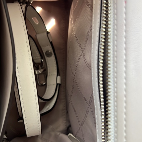 Michael Kors ✨  Handbag - Picture 5 of 6
